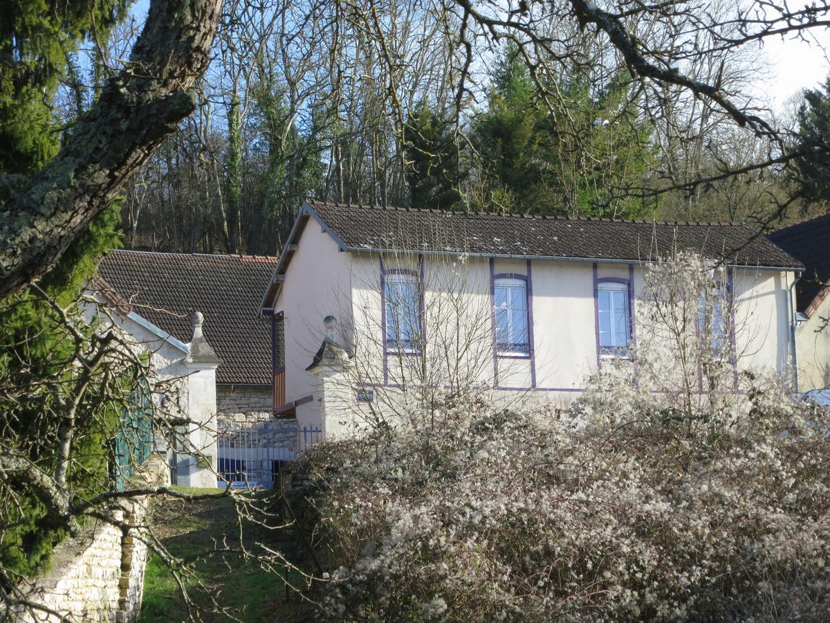 Chambres d'hotes Les Coutas Mailly-la-Ville Extérieur photo
