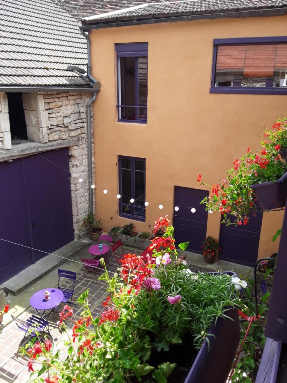 Chambres d'hotes Les Coutas Mailly-la-Ville Extérieur photo